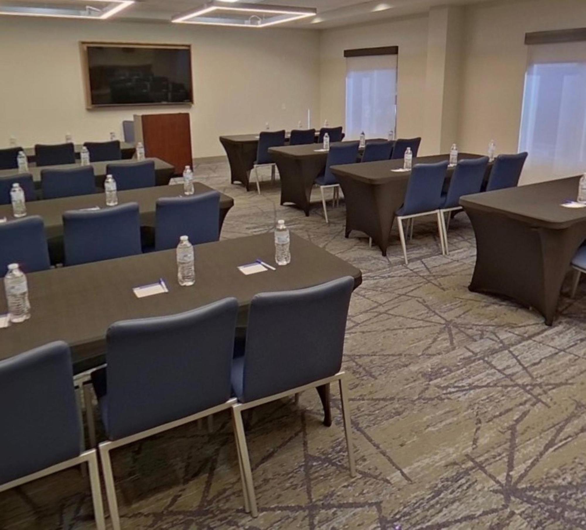 Holiday Inn Express & Suites - Tuscaloosa-University By Ihg Bagian luar foto
