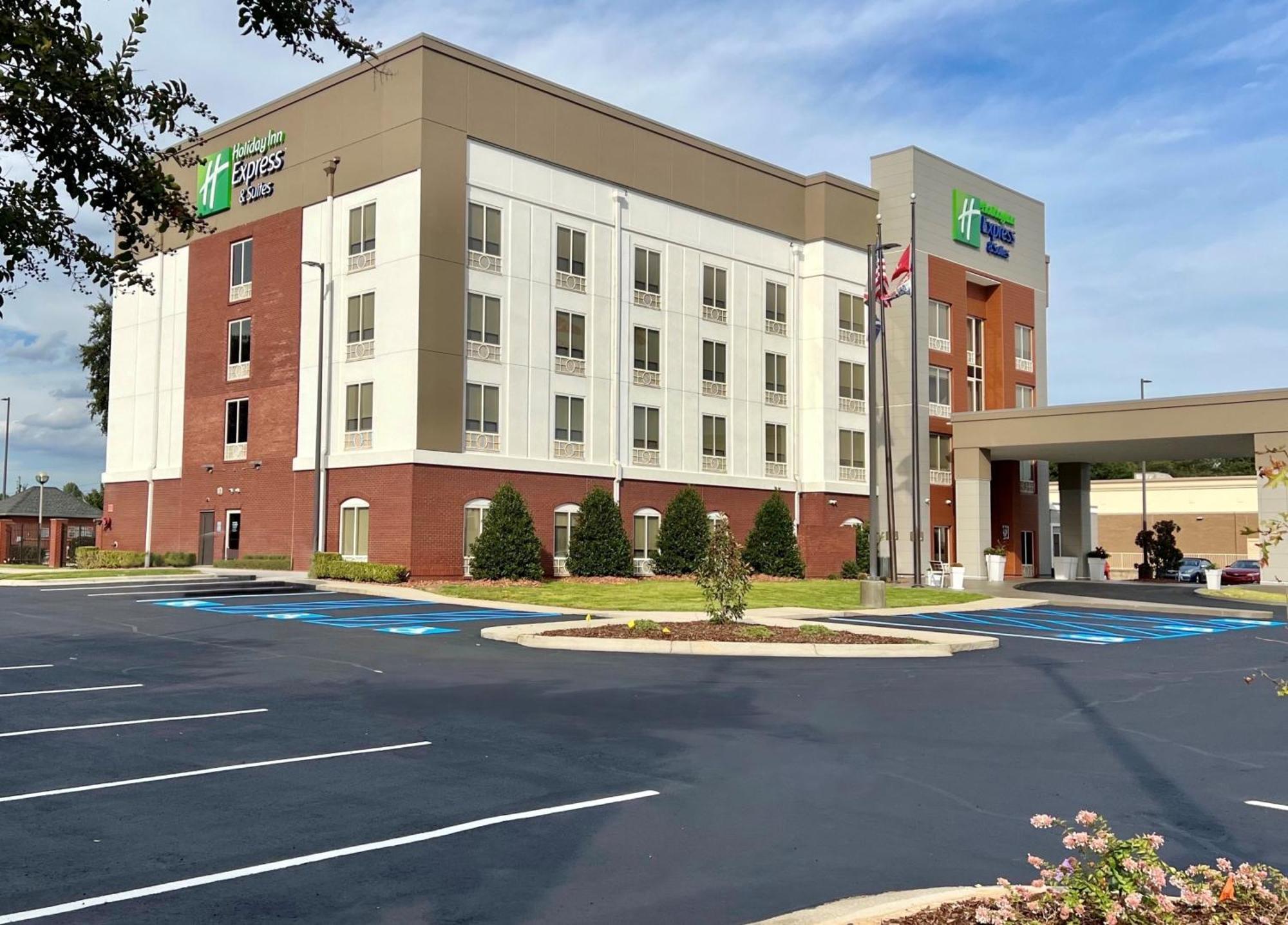 Holiday Inn Express & Suites - Tuscaloosa-University By Ihg Bagian luar foto