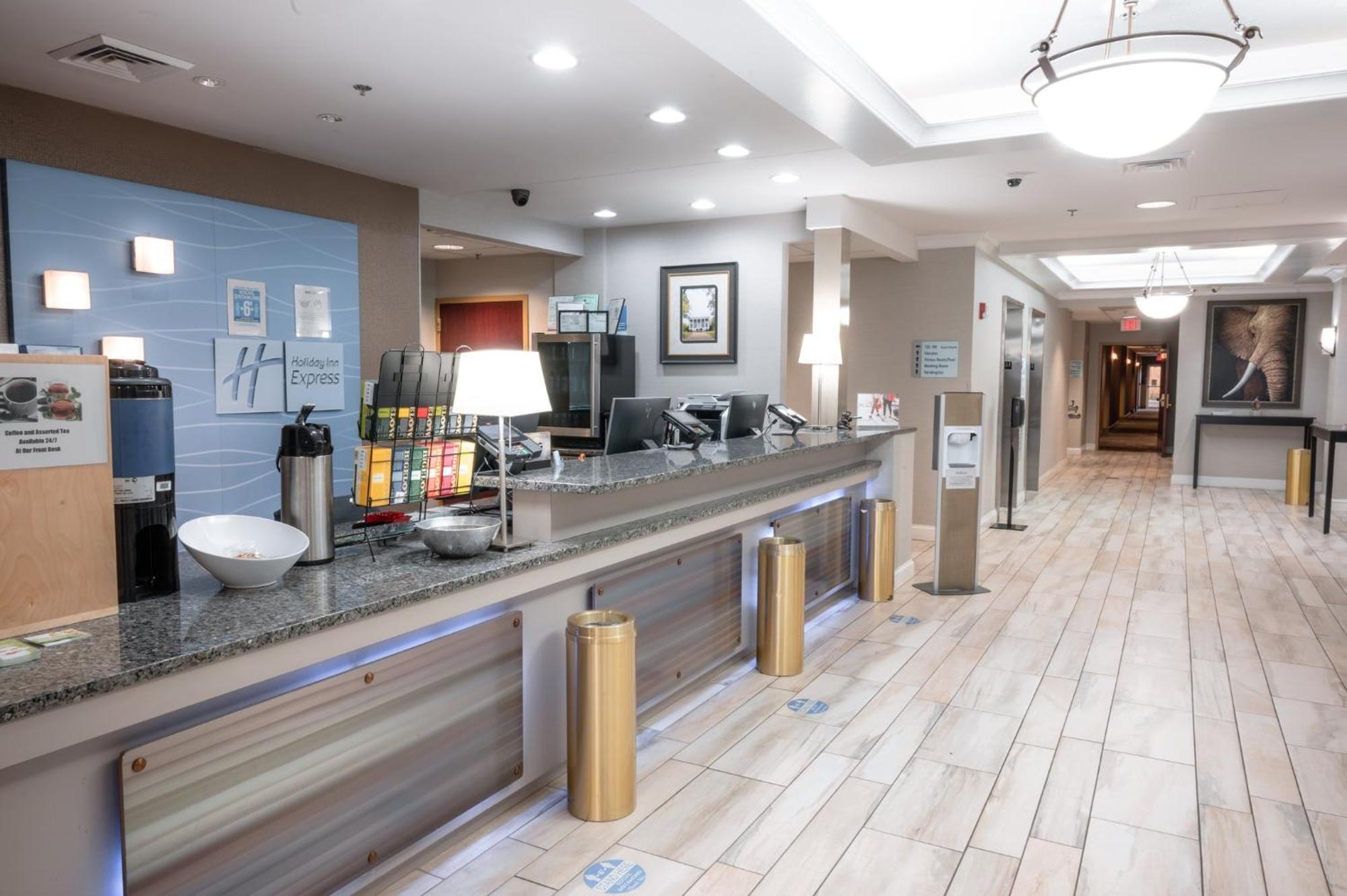 Holiday Inn Express & Suites - Tuscaloosa-University By Ihg Bagian luar foto