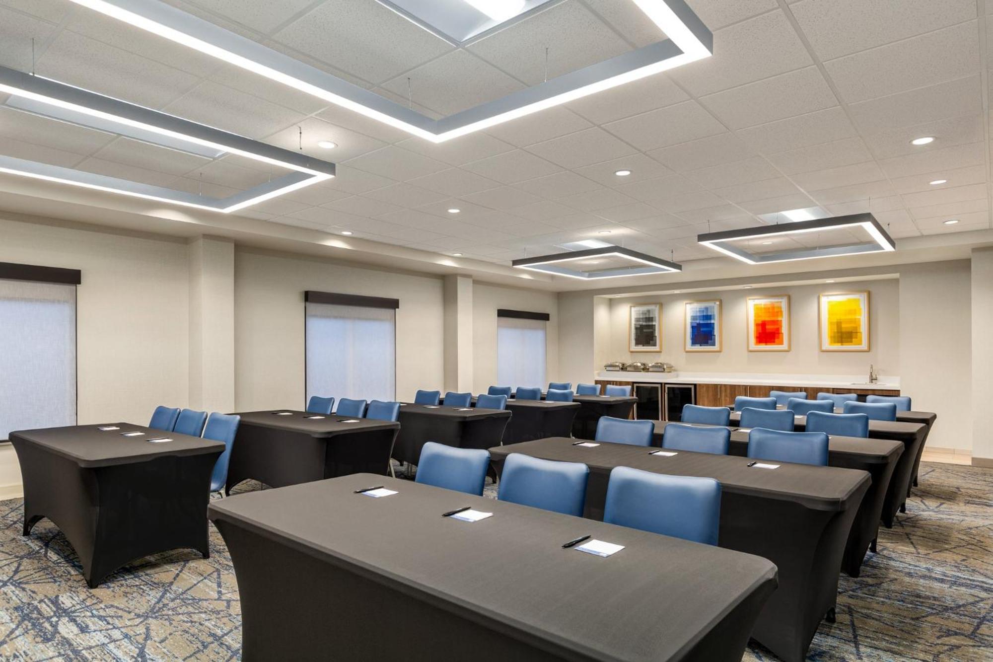 Holiday Inn Express & Suites - Tuscaloosa-University By Ihg Bagian luar foto