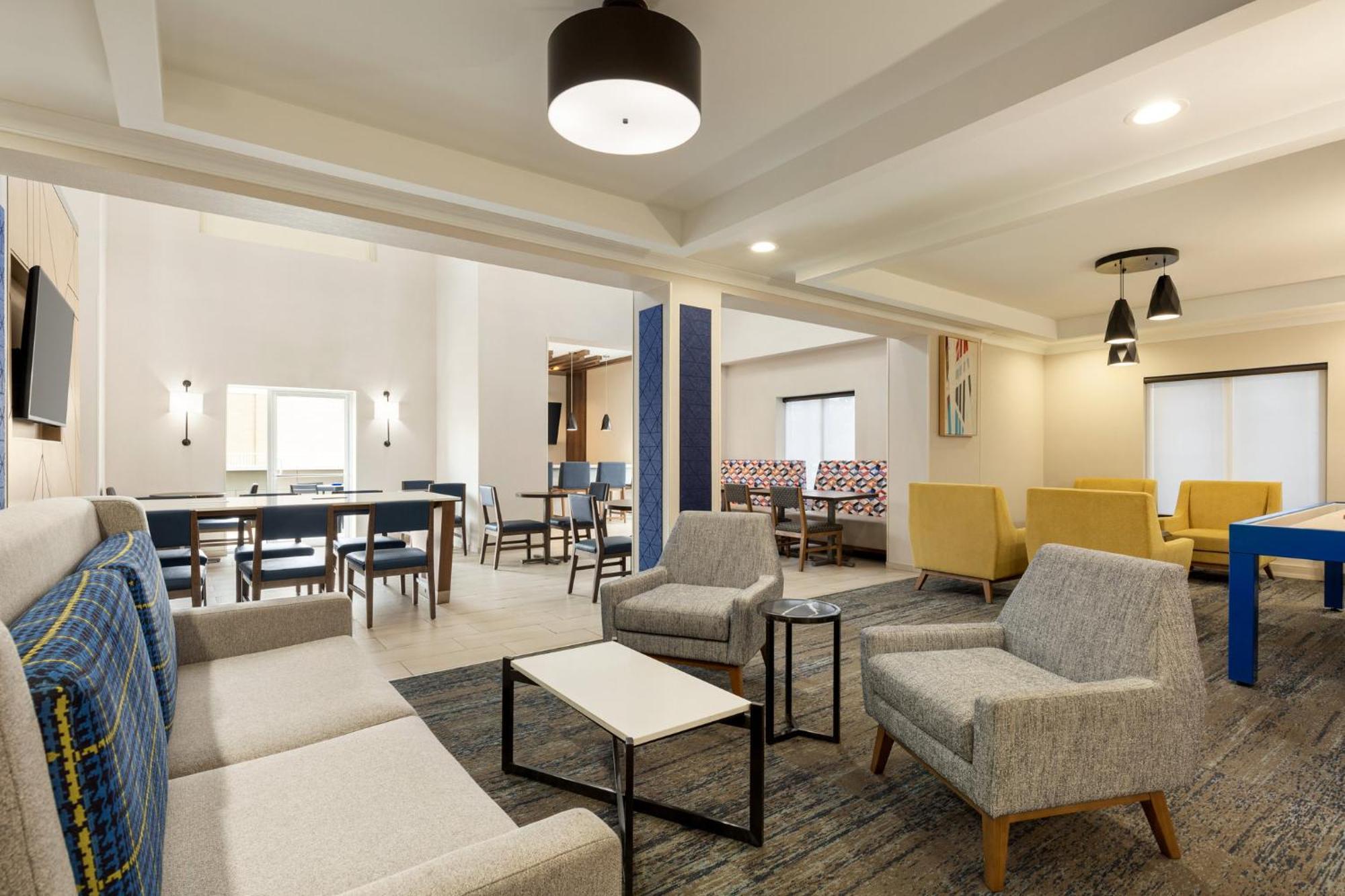 Holiday Inn Express & Suites - Tuscaloosa-University By Ihg Bagian luar foto